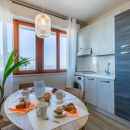 Mediterraneo By Interhome